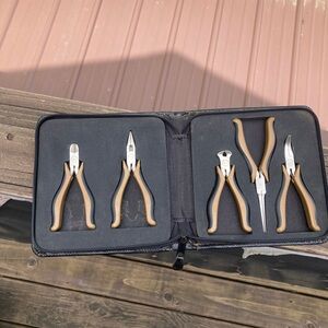 Craftsman Brown Hand Tool Set with Case